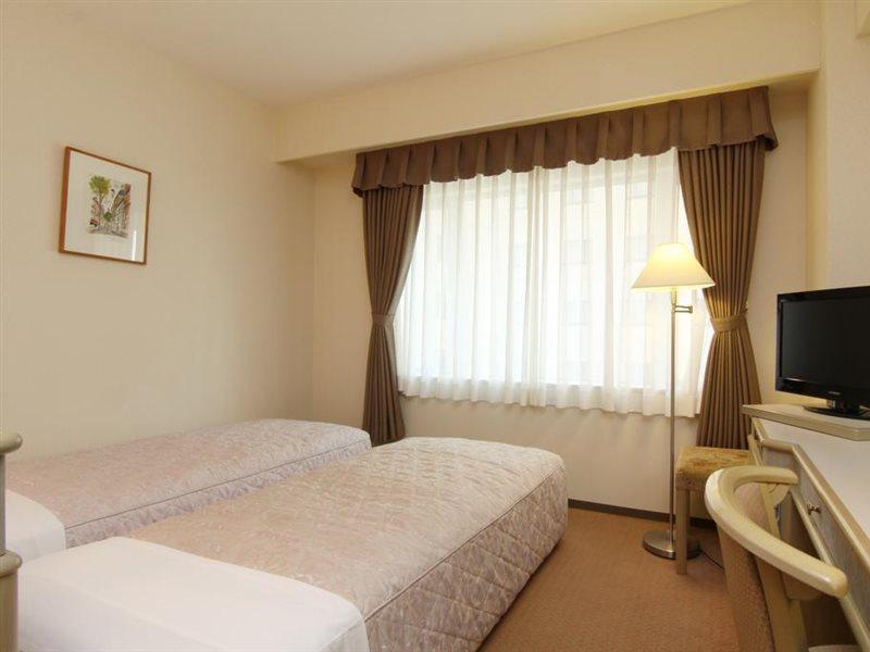Hotel Green Tower Makuhari Chiba Exterior foto